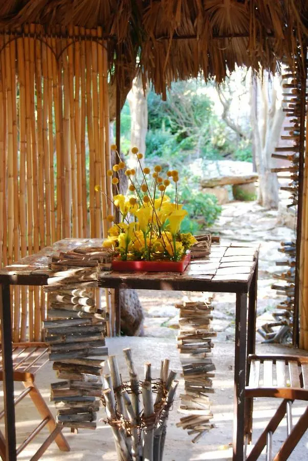 Cottage sul lago Donnalucata
